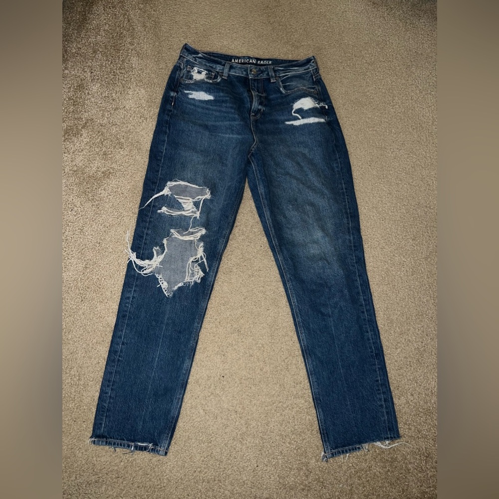 American Eagle Mom Jeans
